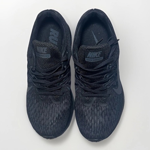 Nike Shoes - Nike Air Zoom Winflo 5 Women's 6 AA7414-002 Black With Running Trainers